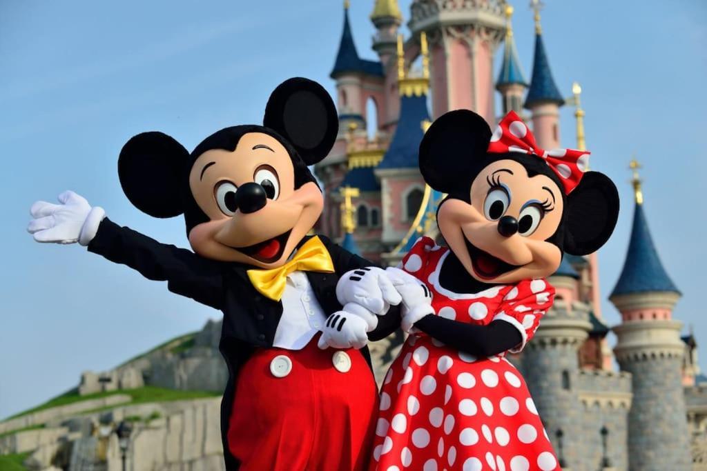L'Olivier Centre Ville Parking Disneyland 4 Personnes Et 1 Bebe バイー・ロマンヴィリエ エクステリア 写真